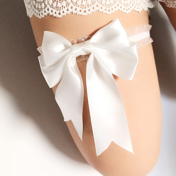 2022 Sexy Lace Bow Garter Bride Solid Color Fashion Comfortable Wild Thigh Ring Wedding Accessories